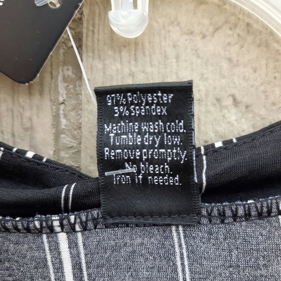 Lildy Black and White striped split sleeve tunic - Picture 4 of 9